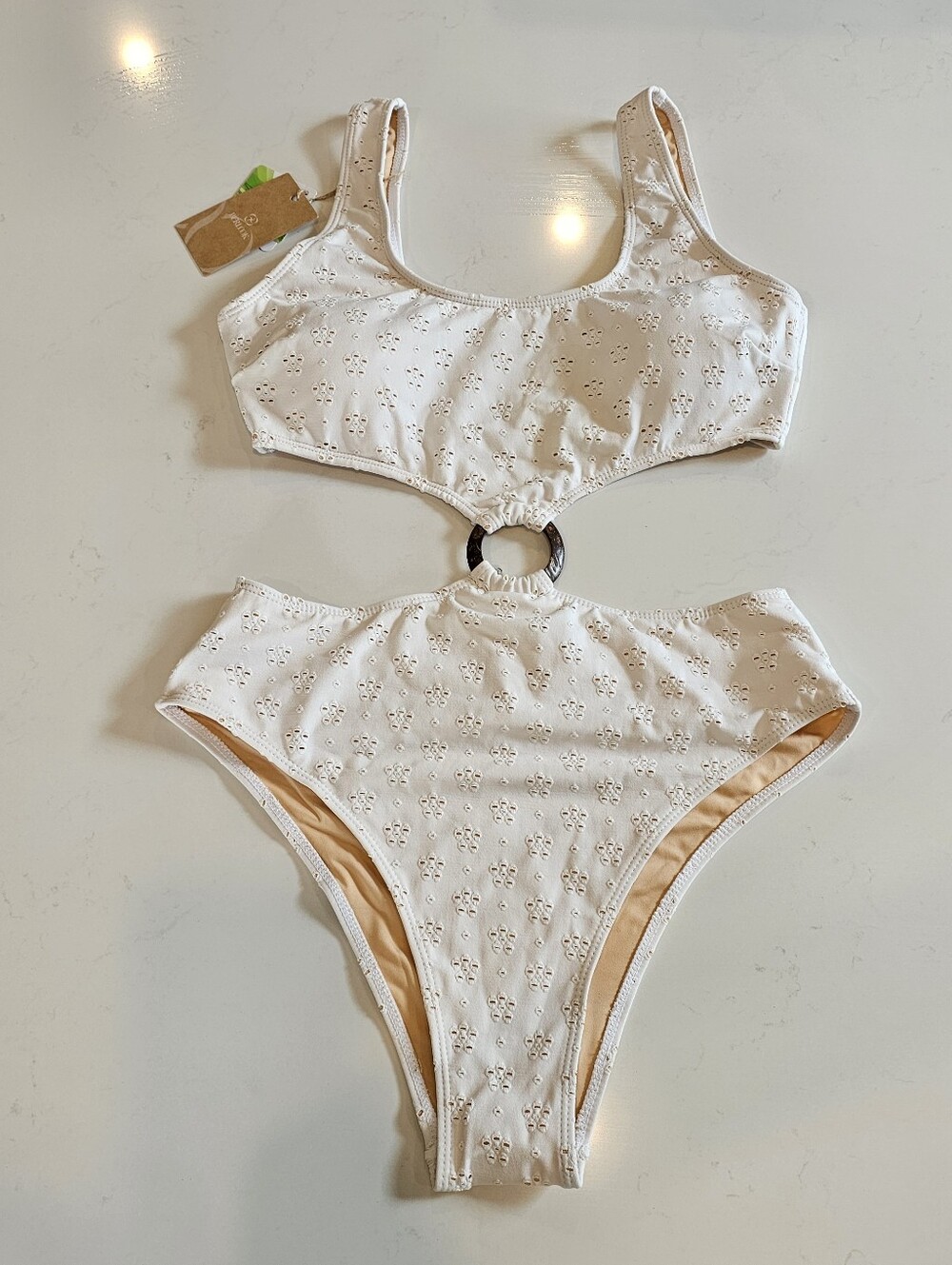 Berlook Off-White Eyelet O-Ring Cutout One-Piece Swimsuit Size XL NEW WITH TAGS